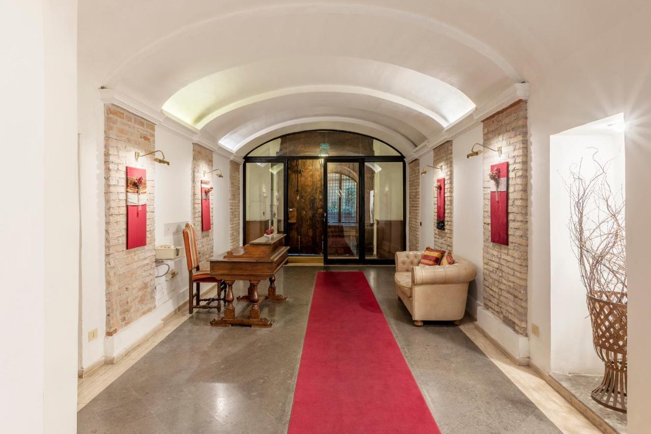Foro Romano Stylish And Central Apartment Ngoại thất bức ảnh