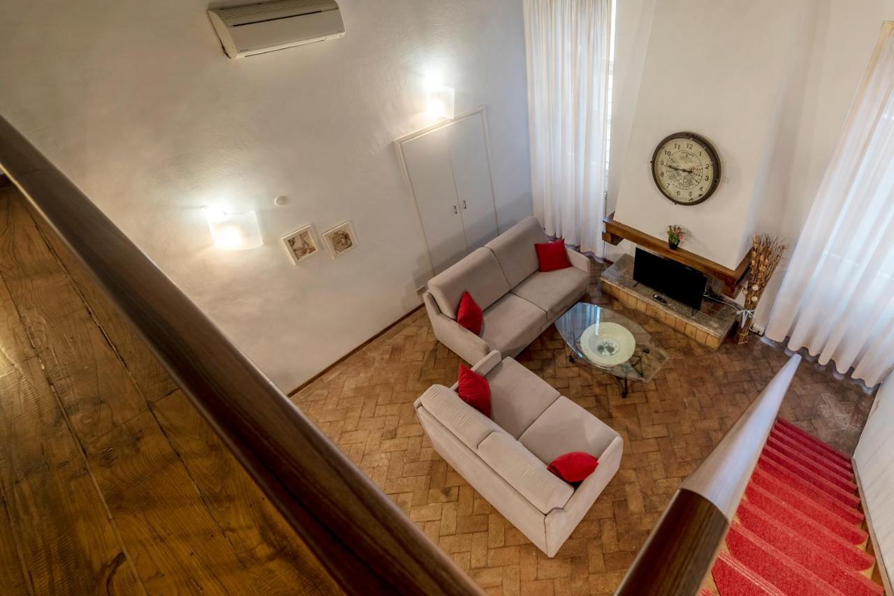 Foro Romano Stylish And Central Apartment Ngoại thất bức ảnh