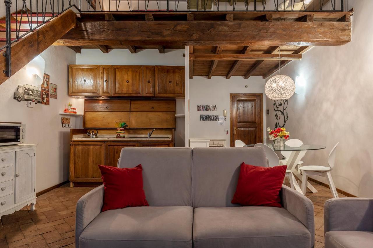 Foro Romano Stylish And Central Apartment Ngoại thất bức ảnh