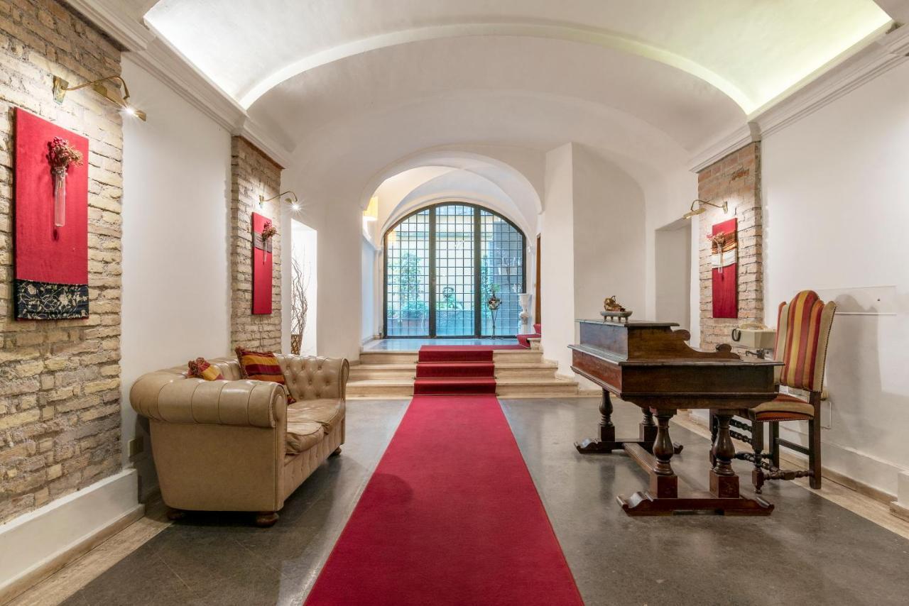 Foro Romano Stylish And Central Apartment Ngoại thất bức ảnh